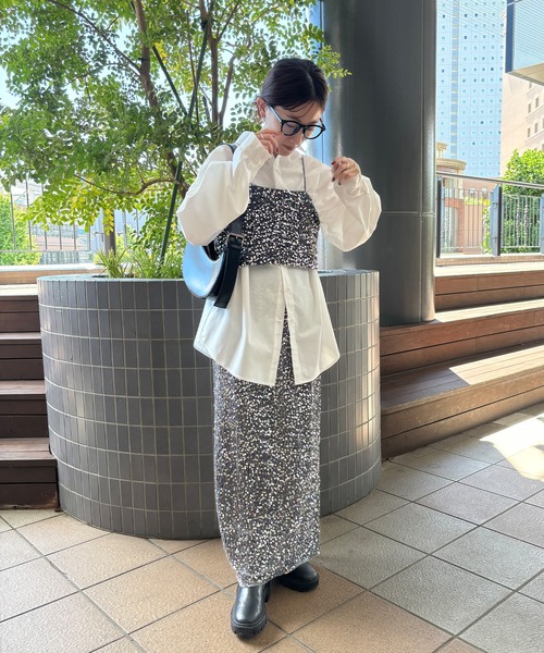 ISOOK（アイスー）の「【ISOOK / アイスー】スパンコールナロースカート  / セットアップ可能 スパンコールスカート ペンシルスカート タイトスカート ZOZOTOWN限定（スカート・レディース・シルバー/ブラック・FREE）」の6枚目の写真