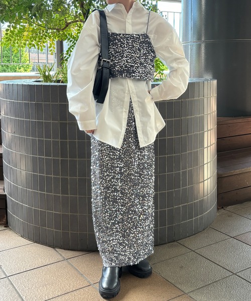 ISOOK（アイスー）の「【ISOOK / アイスー】スパンコールナロースカート  / セットアップ可能 スパンコールスカート ペンシルスカート タイトスカート ZOZOTOWN限定（スカート・レディース・シルバー/ブラック・FREE）」の7枚目の写真