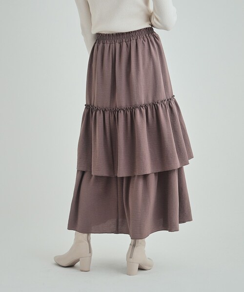 Cutie Blonde(キューティーブロンド)の「◆一枚で華やかに ティアードスカート(スカート・レディース・オフホワイト/ブラウン系その他/ブラック・01/02/03/04)」の13枚目の写真