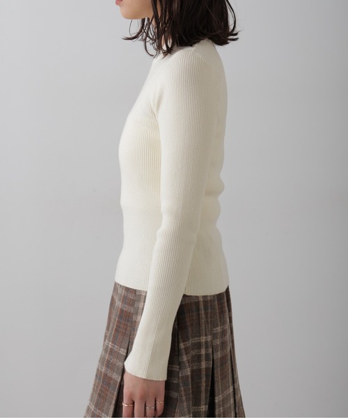 FREE'S MART(フリーズマート)の「◆〈洗える〉マシンウォッシャブルボトルネックニット(ニット/セーター・レディース・ブラック/ブルー/ホワイト/ホワイト系その他・FREE)」の21枚目の写真