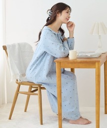 tutuanna（チュチュアンナ）の「綿100％ダブルガーゼ小花柄襟付きワンピース（ルームワンピース）」