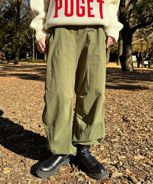 CIAOPANIC（チャオパニック）の「【UNESS/ユーネス】ワイドパラシュートパンツ（その他パンツ・レディース・カーキ・MEDIUM/SMALL）」の2枚目の写真