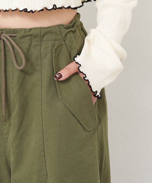 CIAOPANIC（チャオパニック）の「【UNESS/ユーネス】ワイドパラシュートパンツ（その他パンツ・レディース・カーキ・MEDIUM/SMALL）」の19枚目の写真