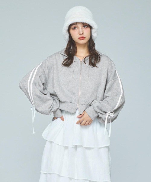 INGNI(イング)の「【WEB限定】袖リボンショートスウェットZIPパーカー(セットアップ対応)(パーカー・レディース・ブラック×ホワイト/グレー×ホワイト/ホワイト×ブラック・M)」の16枚目の写真