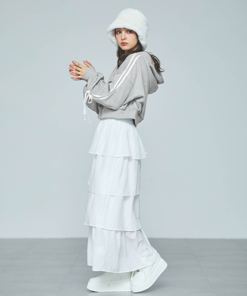 INGNI（イング）の「【WEB限定】袖リボンショートスウェットZIP