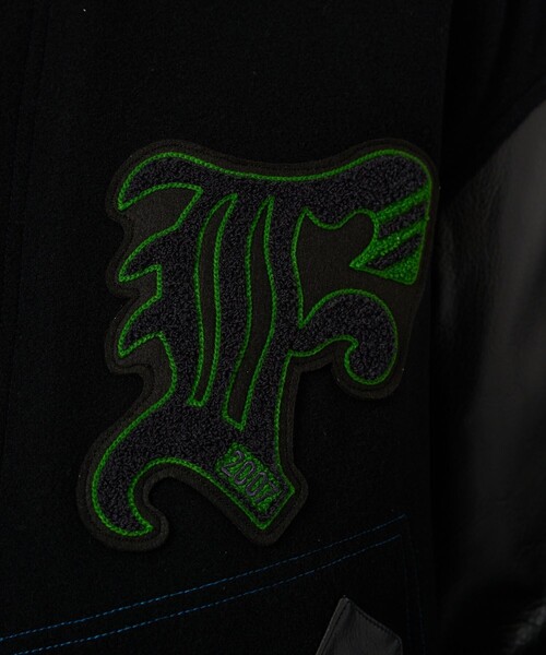 FACETASM（ファセッタズム）の「【FACETASM/ファセッタズム】PATCHED STADIUM JACKET（その他アウター・メンズ・ブルー/ブラック・4）」の18枚目の写真