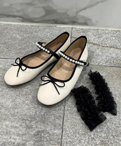 one after another NICE CLAUP(ワンアフターアナザーナイスクラップ)の「3wayカスタムバレエシューズ(バレエシューズ・レディース・アイボリー/ブラック/ブラック系その他・S/M/L)」の15枚目の写真