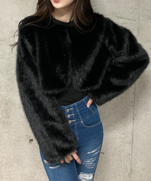 GLAMOROUS JANE(グラマラスジェーン)の「フェイクファーショート丈コート(ノーカラーコート・レディース・ブラウン/ブラック/グレー/ベージュ・FREE)」の7枚目の写真