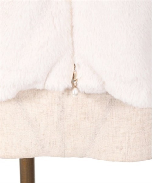 axes femme（アクシーズファム）の「ショートファーコート（ピーコート・レディース・キナリ/ブラック・FREE）」の13枚目の写真