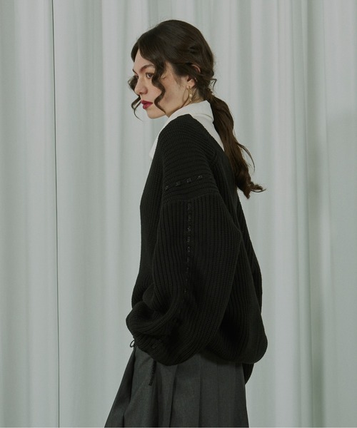 Ezick（エジック）の「Cord stitch キーネックニット（ニット/セーター・レディース・ブラック/オフホワイト・FREE）」の3枚目の写真