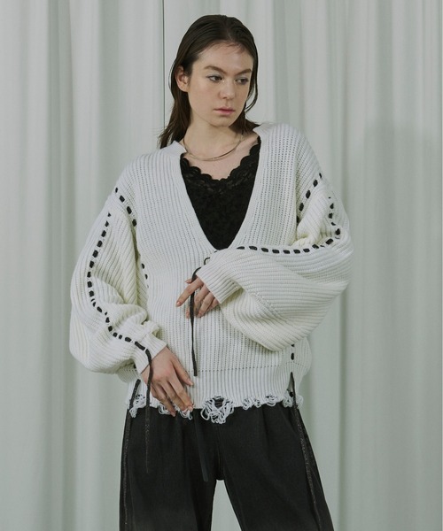 Ezick（エジック）の「Cord stitch キーネックニット（ニット/セーター・レディース・ブラック/オフホワイト・FREE）」の11枚目の写真