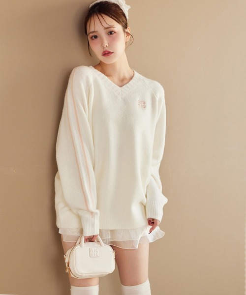 オーバーサイズラインVネックニット（ニット/セーター）｜one after