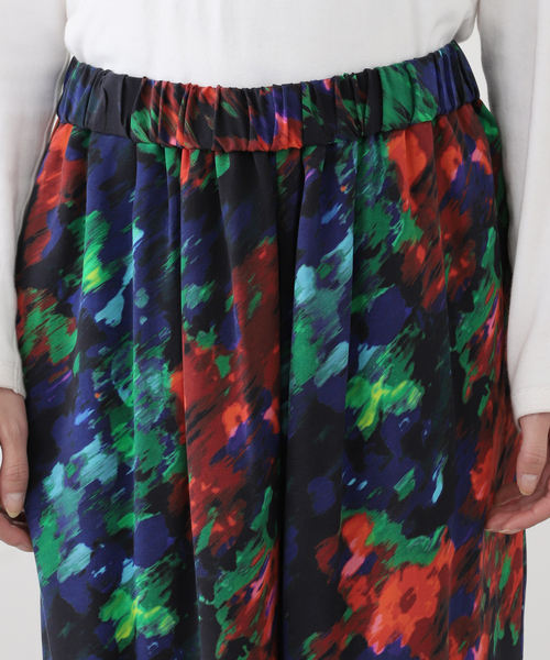 JOURNAL STANDARD LUXE（ジャーナルスタンダード　ラックス）の「Cu/Rローンフラワー イージーパンツ（その他パンツ・レディース・コバルトブルー・FREE）」の13枚目の写真