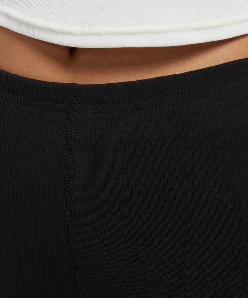 NIKE（ナイキ）の「《セットアップ対応商品》ナイキ スポーツウェア チル ニット ウィメンズ タイト ミニリブ フレアード レギンス / Nike Sportswear Chill Knit Women's Tight Mini-Rib Flared Leggings FQ2114-010 Black（レギンス/スパッツ・レディース・ブラック・S/M/L/2XL/XL/XS）」の5枚目の写真