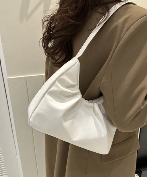 Teem Store（チームストア）の「スクエアミニハーフムーンバッグ ショルダーワンハンドルバッグ（ショルダーバッグ・レディース・ブラック/ブラウン/ホワイト・F）」の10枚目の写真