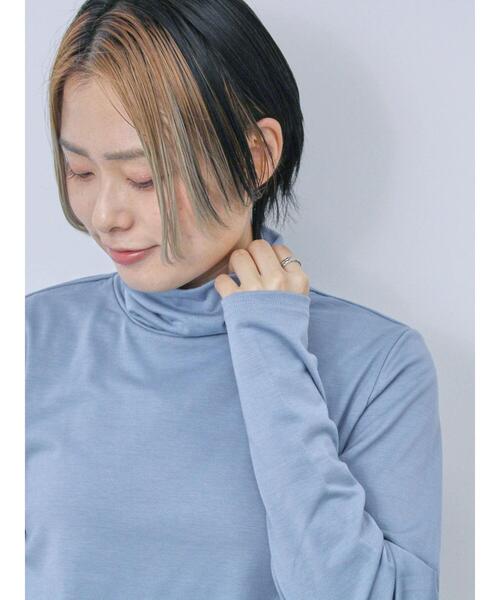 Samansa Mos2 blue（サマンサモスモスブルー）の「【帯電防止】タートルネックプルオーバー（ニット/セーター・レディース・ブルー/オフホワイト/ブラック・F）」の3枚目の写真