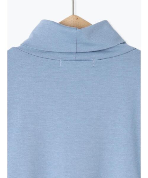 Samansa Mos2 blue（サマンサモスモスブルー）の「【帯電防止】タートルネックプルオーバー（ニット/セーター・レディース・ブルー/オフホワイト/ブラック・F）」の14枚目の写真