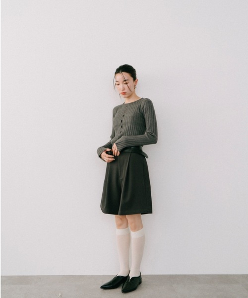 DRWCYS（ドロシーズ）の「アイレットリブニットトップス（ニット/セーター・レディース・ブラック/グレー・FREE）」の14枚目の写真