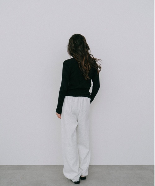 DRWCYS（ドロシーズ）の「アイレットリブニットトップス（ニット/セーター・レディース・ブラック/グレー・FREE）」の5枚目の写真