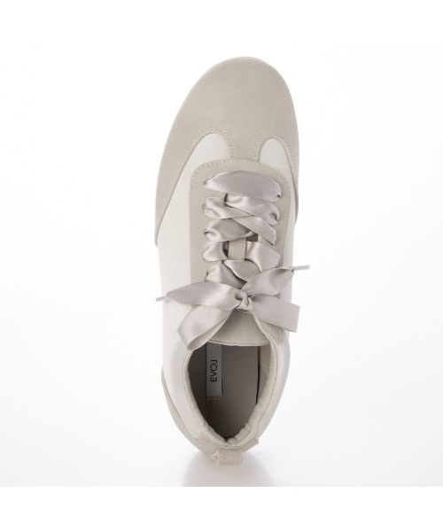 EVOL(イーボル)の「【軽量・柔らかい】レースアップスニーカー IY5717(スニーカー・レディース・ブラック/ベージュ/グレー/ブラウン/ダークグレー・22.5cm/23.0cm/23.5cm/24.0cm/24.5cm/25.0cm)」の19枚目の写真