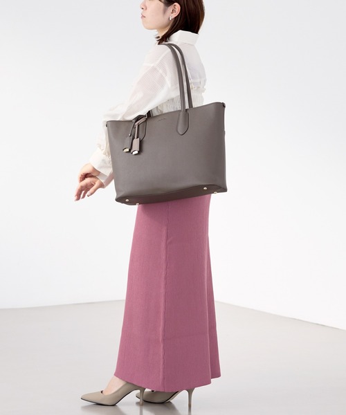 Jewelna Rose(ジュエルナローズ)の「リタ・トートバッグ A4サイズ 16146(トートバッグ・レディース・ブラック/ライトベージュ/スモークピンク/チャコール/バーガンディー・FREE)」の10枚目の写真