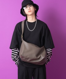 an meets zakka レトロバックルベルト合成皮革スクエアショルダーバッグ