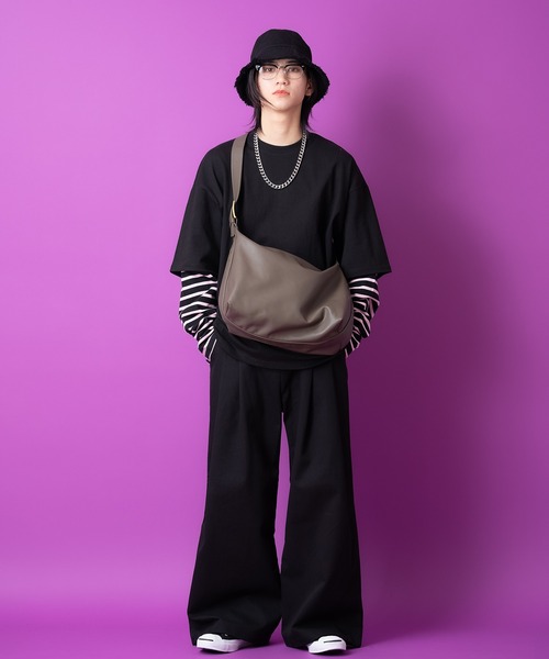 an meets zakka(アンミツザッカ)の「an meets zakka レトロバックルベルト合成皮革スクエアショルダーバッグ / バック カバン 鞄 レディース メンズ ユニセックス 斜めがけ(ショルダーバッグ・レディース・ブラウン/モカ/ブラック/アイボリー・ONESIZE)」の21枚目の写真