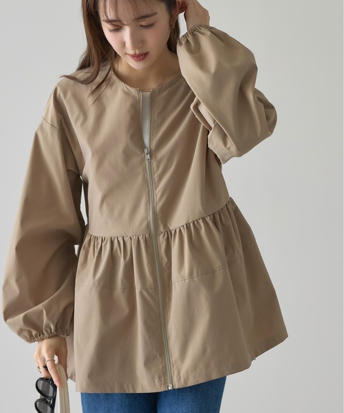 &. NOSTALGIA(アンドドットノスタルジア)の「【ZOZO限定】ペプラムブルゾン(ブルゾン・レディース・ベージュ/チャコールグレー/ブラック・M)」の18枚目の写真