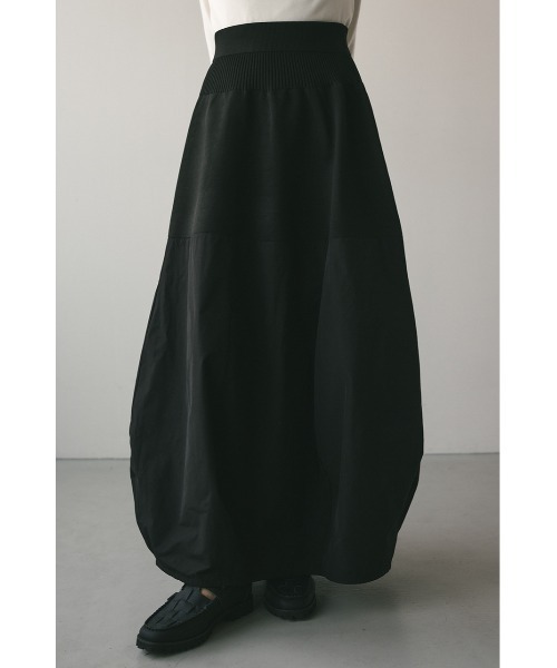 STYLEMIXER（スタイルミキサー）の「ドッキングコクーンスカート（スカート・レディース・レッド/ブラック・SMALL/MEDIUM）」の2枚目の写真