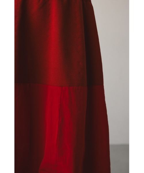 STYLEMIXER（スタイルミキサー）の「ドッキングコクーンスカート（スカート・レディース・レッド/ブラック・SMALL/MEDIUM）」の16枚目の写真