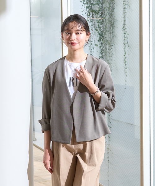 Rouge vif(ルージュヴィフ)の「【セットアップ対応】ベルトノーカラーライトジャケット(ノーカラージャケット・レディース・ブラック/モカ・36/38)」の17枚目の写真