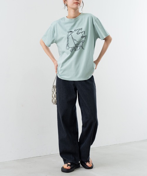 refinedworks（リファインドワークス）の「【refinedworks】フロント プリント デザイン が 可愛い Tシャツ（Tシャツ/カットソー・レディース・アイボリー/グリーン・FREE）」の4枚目の写真