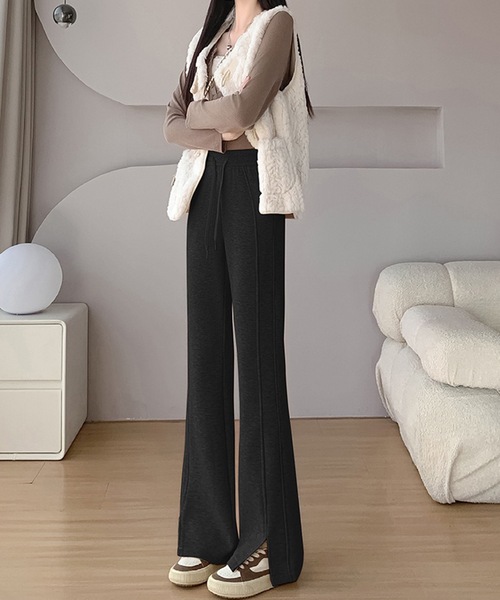 Lace Ladies(レースレディース)の「フレア スリット入り スウェット トラック パンツ(スウェットパンツ・レディース・ベージュ/ブラック/グレー・S/M/XL)」の5枚目の写真