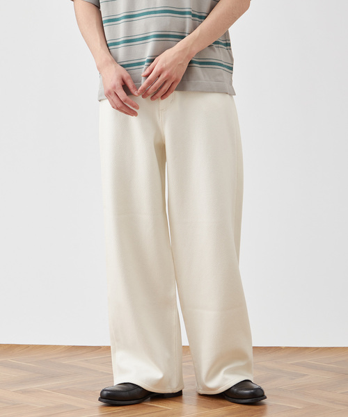 B.C STOCK（ベーセーストック）の「【Deux Allures/ドゥ アリュール】オニカルゼワイドパンツ（スラックス・メンズ・ホワイト/ブラック・LARGE/MEDIUM）」の2枚目の写真