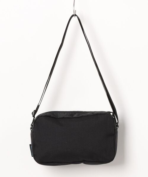 WILD THINGS(ワイルドシングス)の「【WILD THINGS】ナイロンスクエアショルダーバッグ(ショルダーバッグ・メンズ・ブラック/マルチ/ベージュ・FREE)」の9枚目の写真
