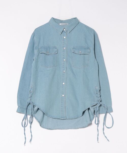 BLANC FICELLE（ブランフィセル）の「サイドデザイン　デニムシャツ（シャツ/ブラウス・レディース・ブルー・S/M/L）」の3枚目の写真