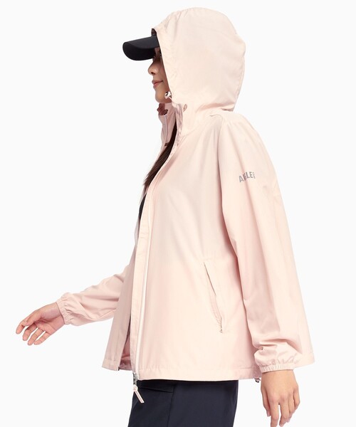 AIGLE（エーグル）の「撥水 UVカット ソーラーパック パッカブルフーデッドジャケット（マウンテンパーカー・レディース・ブルー/ピンク/ライトグリーン/ホワイト/パープル/ダークブルー・L/M/S/XL/XS）」の14枚目の写真