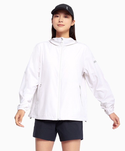 AIGLE（エーグル）の「撥水 UVカット ソーラーパック パッカブルフーデッドジャケット（マウンテンパーカー・レディース・ブルー/ピンク/ライトグリーン/ホワイト/パープル/ダークブルー・L/M/S/XL/XS）」の21枚目の写真
