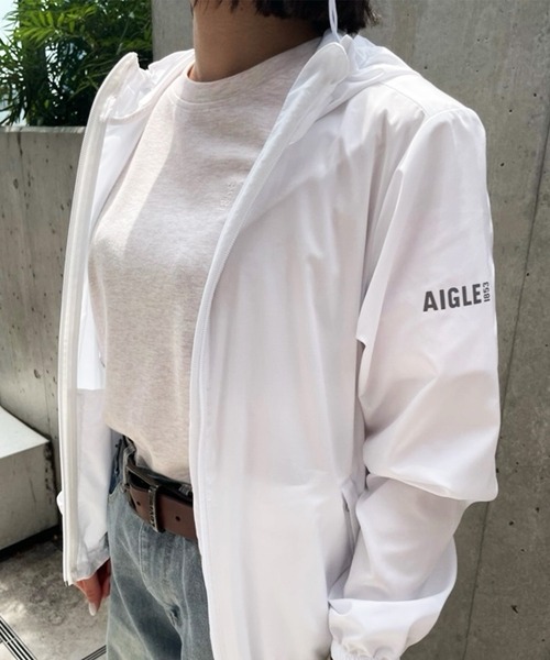 AIGLE（エーグル）の「撥水 UVカット ソーラーパック パッカブルフーデッドジャケット（マウンテンパーカー・レディース・ブルー/ピンク/ライトグリーン/ホワイト/パープル/ダークブルー・L/M/S/XL/XS）」の16枚目の写真