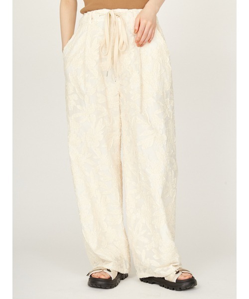 emmi（エミ）の「ウエストギャザーワイドパンツ（その他パンツ・レディース・ブルー/アイボリー/インディゴブルー・0/1）」の5枚目の写真