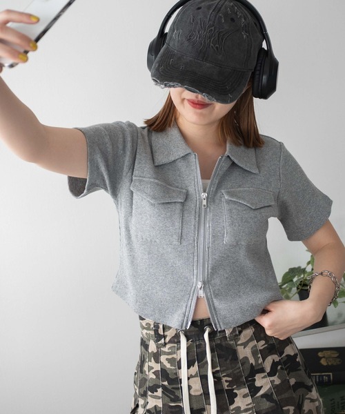 WEGO（ウィゴー）の「WEGO/ポケットデザインWZIPトップス（カーディガン/ボレロ・レディース・オフホワイト/スミクロ/杢グレー/カーキ・FREE）」の3枚目の写真