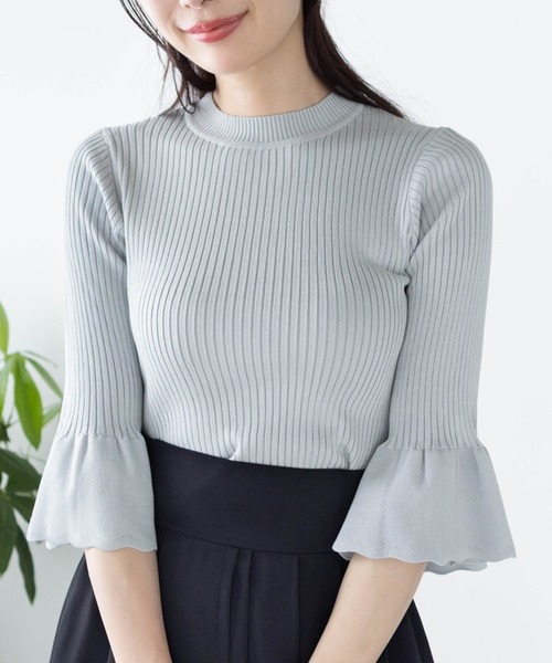 CLEAR BASIC（クリアベーシック）の「五分袖スカラップニットトップス[オフィスカジュアル 着回し抜群 シンプル]≪再入荷≫（ニット/セーター・レディース・ラベンダー/ブラック/ホワイト×ブラック/グレー系その他/アイボリー/ブラック系その他/ボルドー/ブラウン・F）」の6枚目の写真