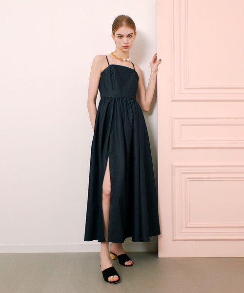 LOULOU WILLOUGHBY(ルルウィルビー)の「【LOULOU WILLOUGHBY】シャンブレーベアワンピース(ワンピース・レディース・ネイビー/キャメル・1/2)」の3枚目の写真