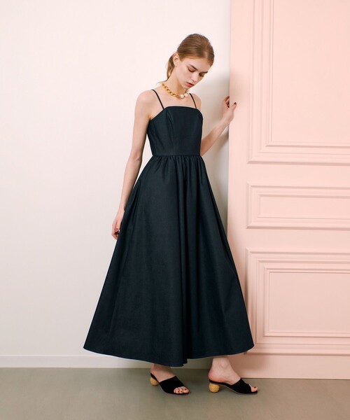 LOULOU WILLOUGHBY(ルルウィルビー)の「【LOULOU WILLOUGHBY】シャンブレーベアワンピース(ワンピース・レディース・ネイビー/キャメル・1/2)」の4枚目の写真