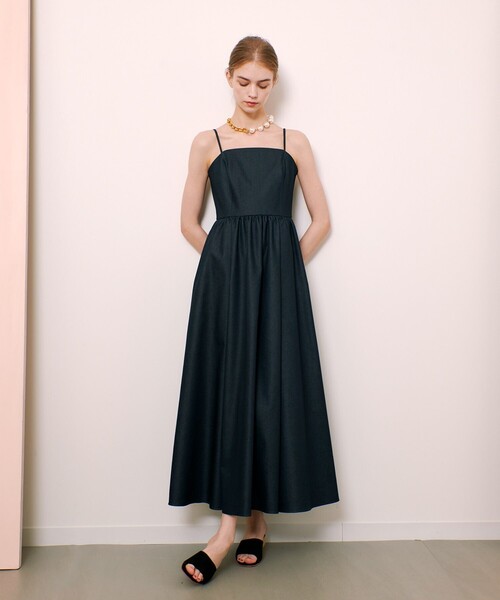 LOULOU WILLOUGHBY(ルルウィルビー)の「【LOULOU WILLOUGHBY】シャンブレーベアワンピース(ワンピース・レディース・ネイビー/キャメル・1/2)」の10枚目の写真