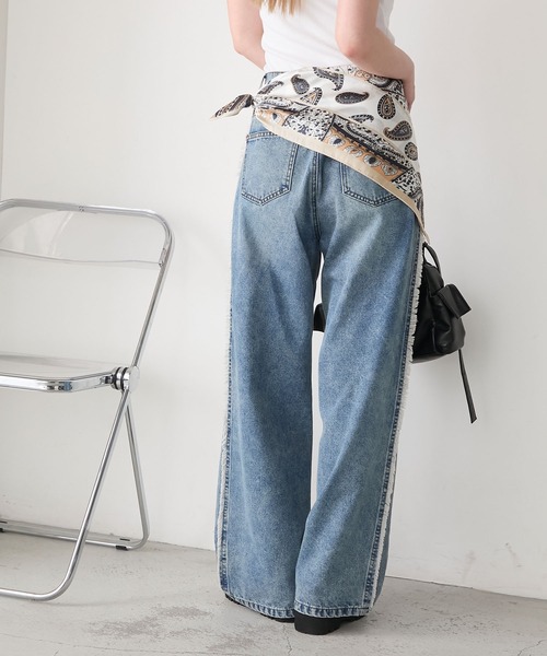 forksy.(フォルクシー)の「【forksy.】ペイズリー柄 大判 マルチスカーフ(バンダナ/スカーフ・レディース・アイボリー/ターコイズブルー・FREE)」の9枚目の写真