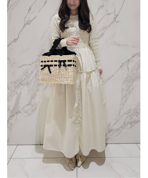 Maison de FLEUR（メゾンドフルール）の「フリルハンドルメイズリボンカゴバッグ（かごバッグ・レディース・ピンクベージュ/ブラック・FREE）」の22枚目の写真