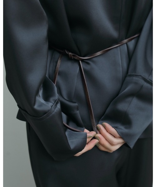 anuke（アンヌーク）の「Ecoleather Waist Pouch（ボディバッグ/ウエストポーチ・レディース・ブラウン/ブラック・FREE）」の7枚目の写真