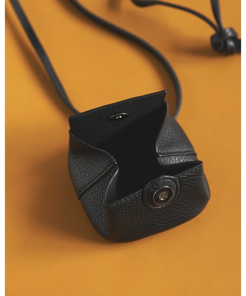 Ecoleather Waist Pouch（ボディバッグ/ウエストポーチ）｜anuke