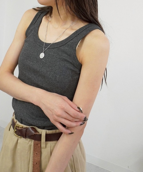gossara（ゴサラ）の「テレコベーシックタンク（タンクトップ・レディース・グレイッシュベージュ/チャコール/アイボリー系・FREE）」の6枚目の写真